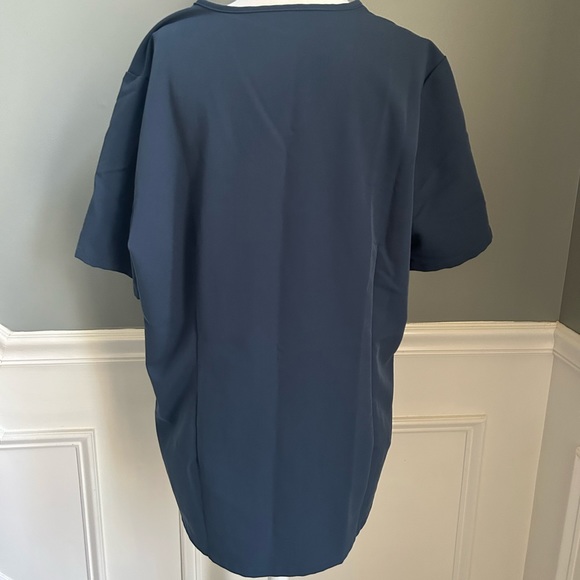 Figs Casma scrub top XL Dark Harbor - Picture 4 of 6